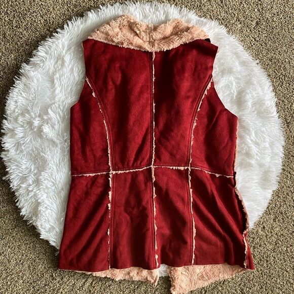 Davi & Dani Faux Fur Vest Pink Burgundy Open Front Womens Size Large - Picture 2 of 7